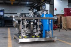 Máy bơm ly tâm trục đứng Paragon FV 6x15/4