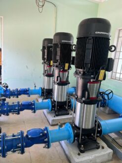 Máy bơm ly tâm trục đứng Paragon FV 4x13/3